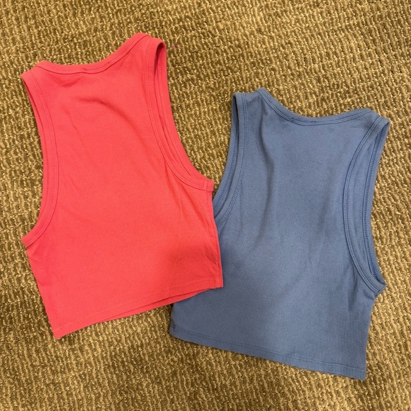 Zara Ribbed Cropped Tanks - Picture 2 of 3